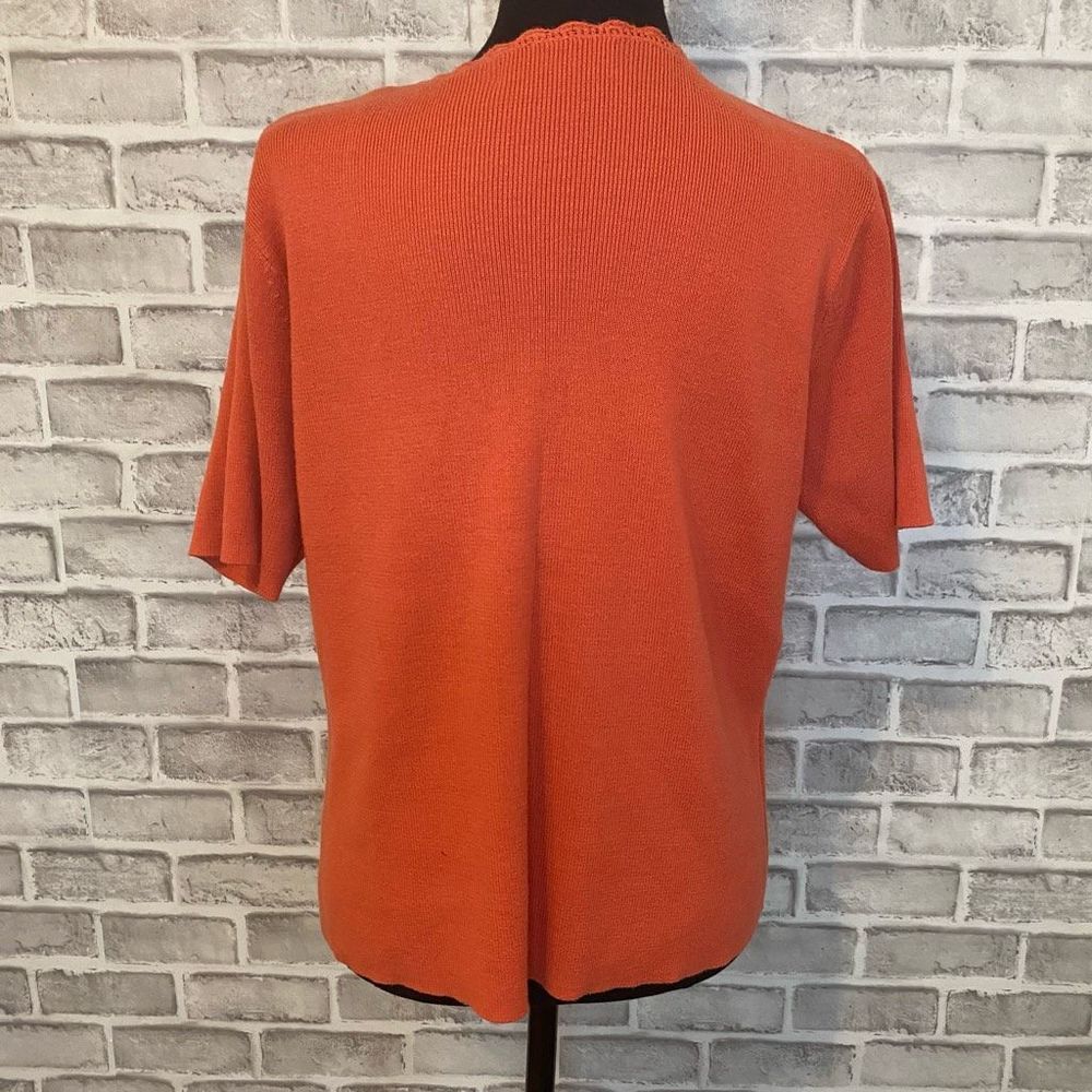 Laura Scott Top - Picture 2 of 4